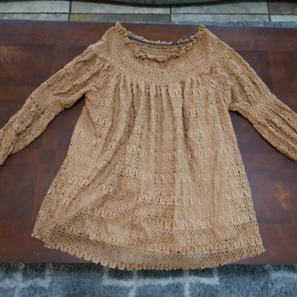 She + Sky Size Small Harvest Orange Smocked  Off Shoulder Neckline Top - Picture 4 of 9